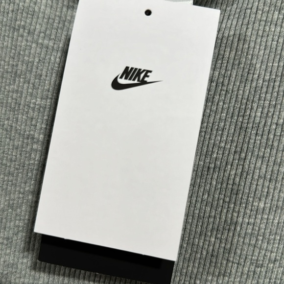 Nike mini dress - Picture 3 of 4